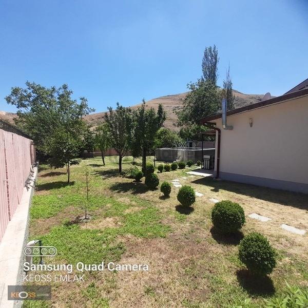 Meram Derede Doga Harıkası Satılık Bahçe Evi - 23
