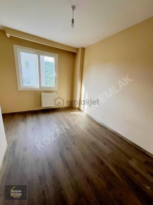 Kozan Divan Emlak'tan Üniversiteye Komşu Kiralık 4+1 - 11