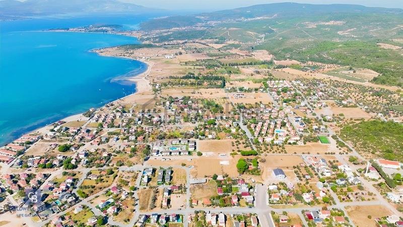 Urla Torosan'da İki Villa İmarlı Harika Konumda Satılık Arsa - 2
