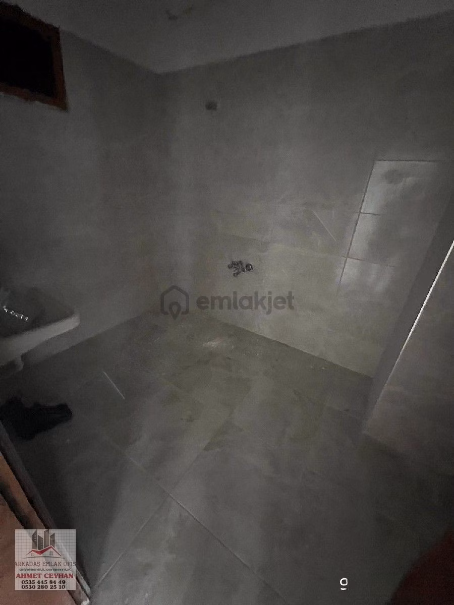 Arkadaş Emlaktan Bahçelievler Mah. Şenyurt Caddesinde 3+1 Satılık Daire - 18