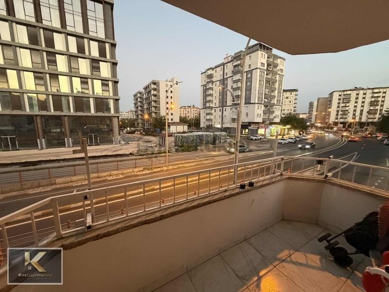 Urfa Yolu Üzeri Mega Center Yani Satılık 2+1 Bakımlı Daire - 16