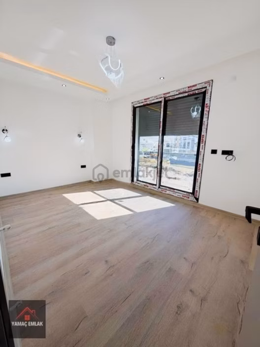 Didim'de Satılık Deniz Manzaralı Alt Kat Yatak Odalı Villa - 15