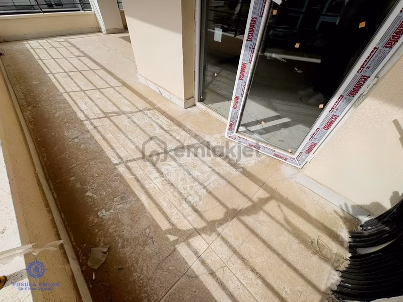 Ｐｕｓｕｌａ 'ｄａｎ1048 Cad. 2'dk Mesafede Krediye Uygun Sıfır 3+1 Daire - 28