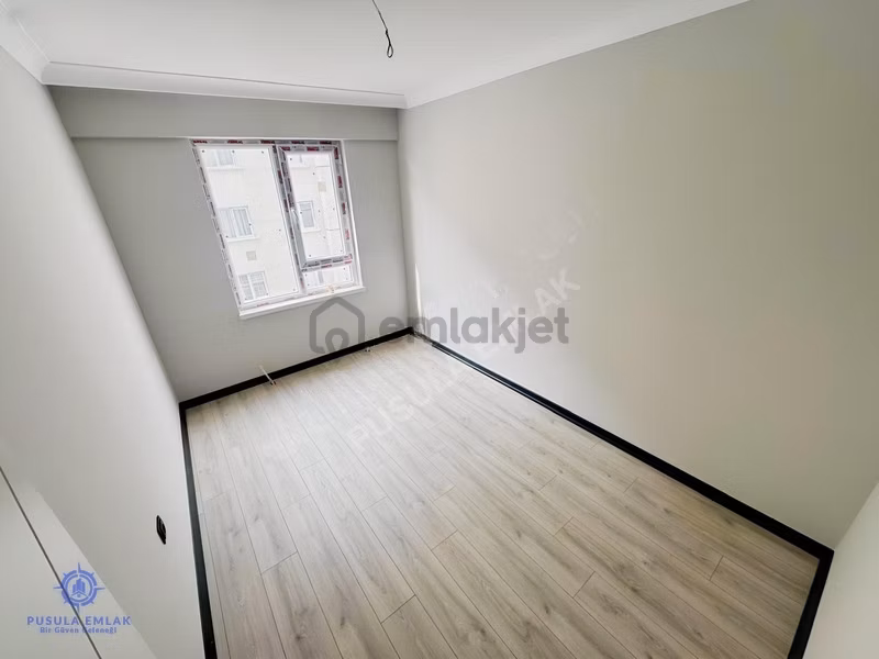 Ｐｕｓｕｌａ 'ｄａｎ1048 Cad. 2'dk Mesafede Krediye Uygun Sıfır 3+1 Daire - 13