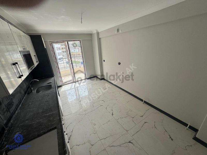 Ｐｕｓｕｌａ 'ｄａｎ1048 Cad. 2'dk Mesafede Krediye Uygun Sıfır 3+1 Daire - 2
