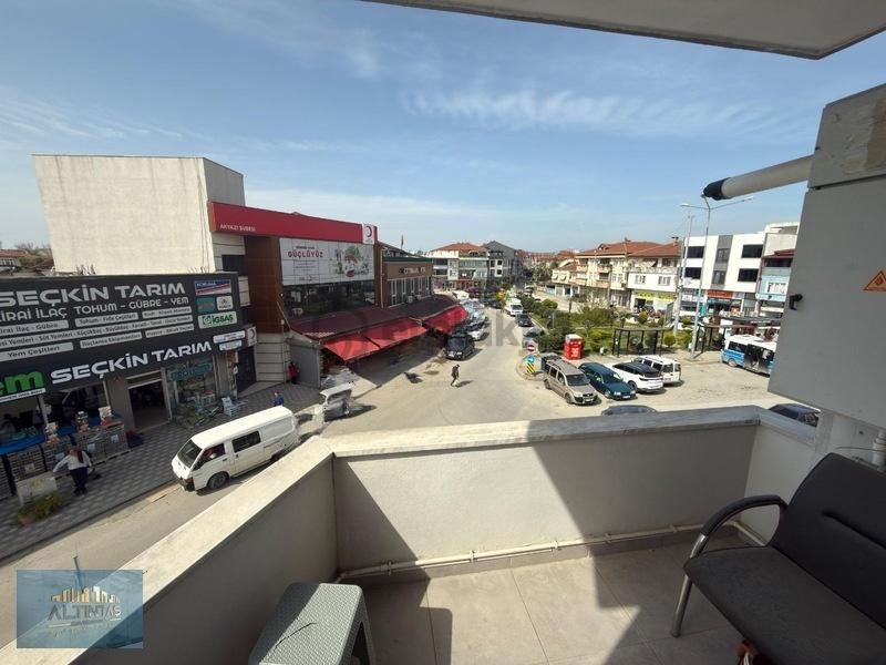 Omercikler Mahallesinde Eşyalı Kiralık 2+1 Daire - 8