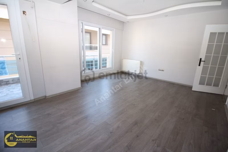 Vatanda Genç Bina, Bakımlı, Arakat 3+1 Daire Otoparklı - 6