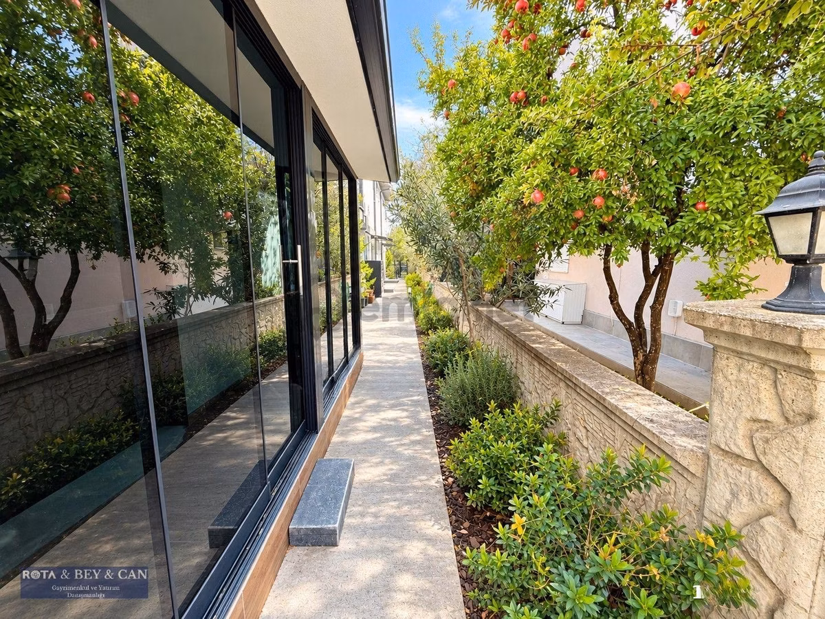 Rota'dan | Site İçerisinde | 3+1 | Geniş Ve Kullanışlı | Villa - 6