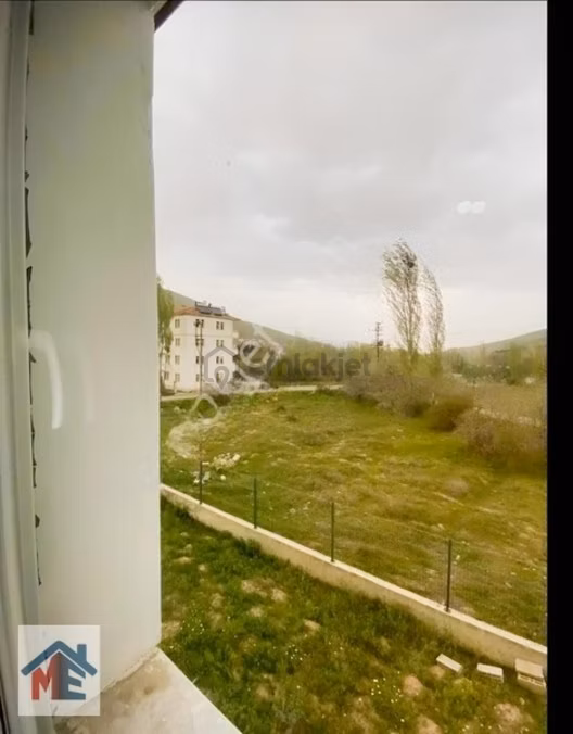 Ulukışla İçi Ful Eşyalı Satılık Ev - 14