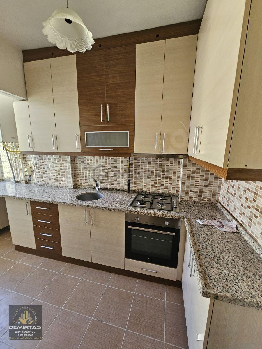 120p Evlerde Kıralık Arakat Daire - 10