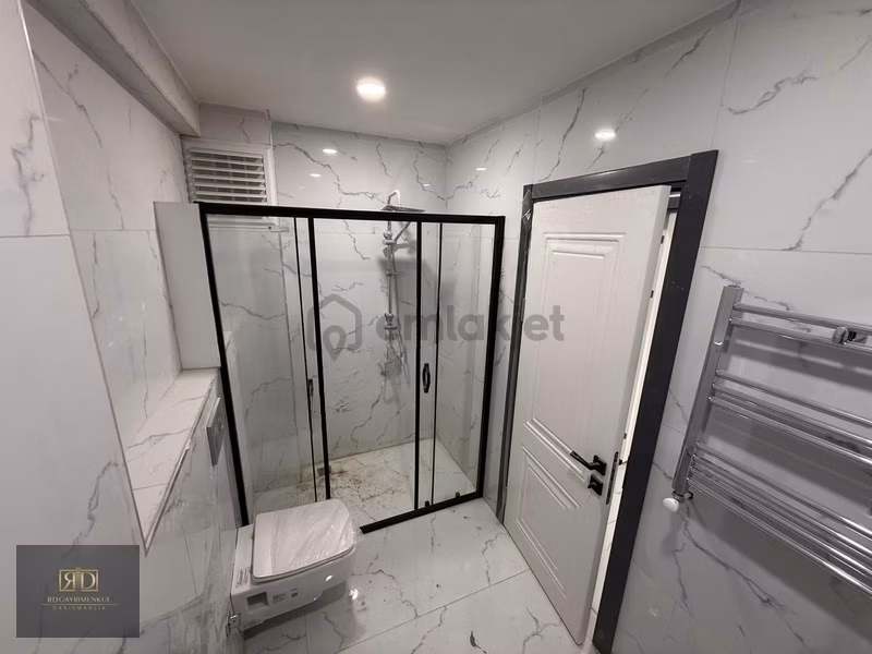 Rd'den Eyüpsultan Güzeltepe'de Yeni Binada-otoparklı-2+1 Daire - 21