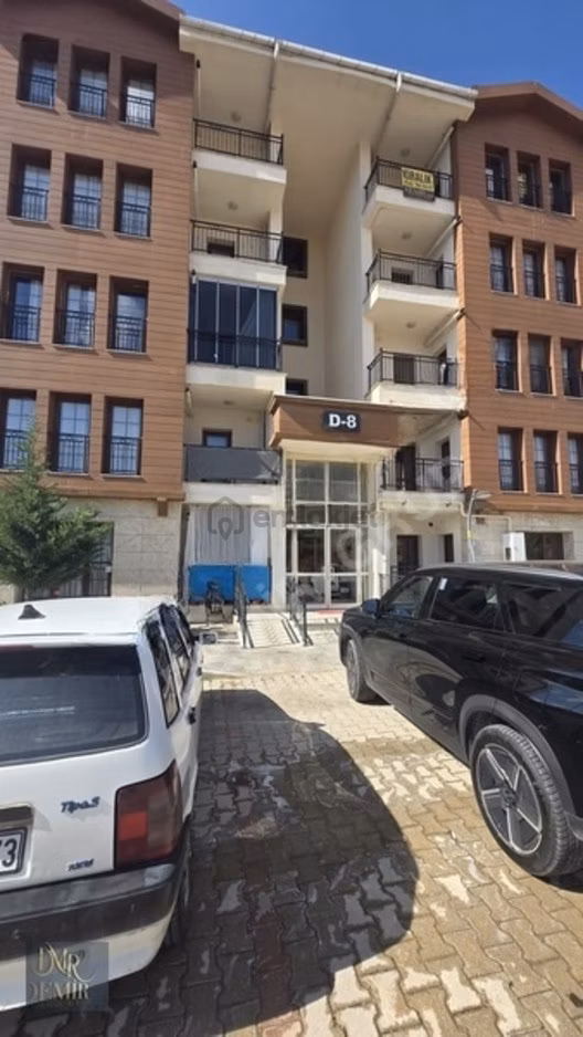 Güneykent 3. Etap'ta Kiralık 2+1 Daire (net 85 M²) - 2