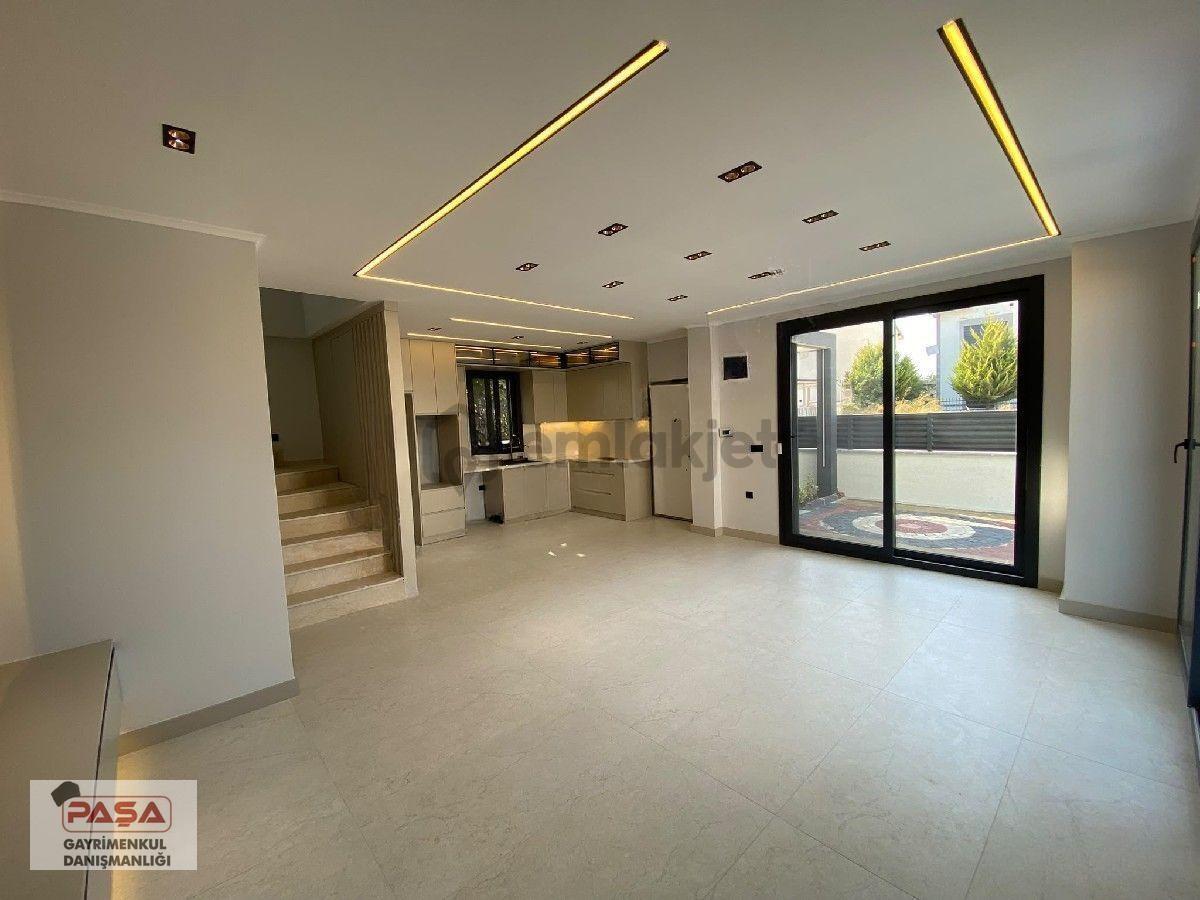Didim De Satılık Hisar Mahallesınde 3+1 Tripleks Villa - 11