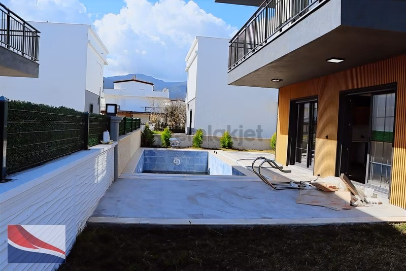 Güzelçamlı'da Denize 700 M Özel Havuzlu Sıfır Villa - 10