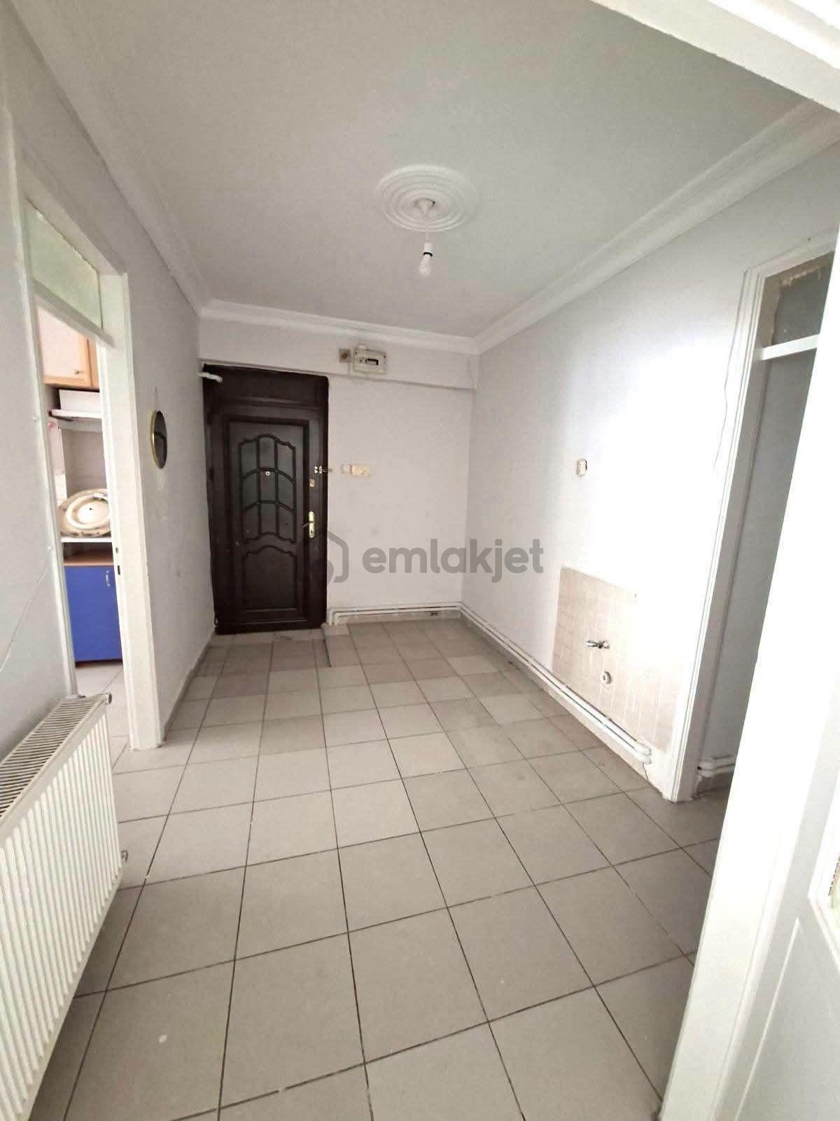 Çiftlik Mevki Satılık 3+1 Ara Kat Daire - 14