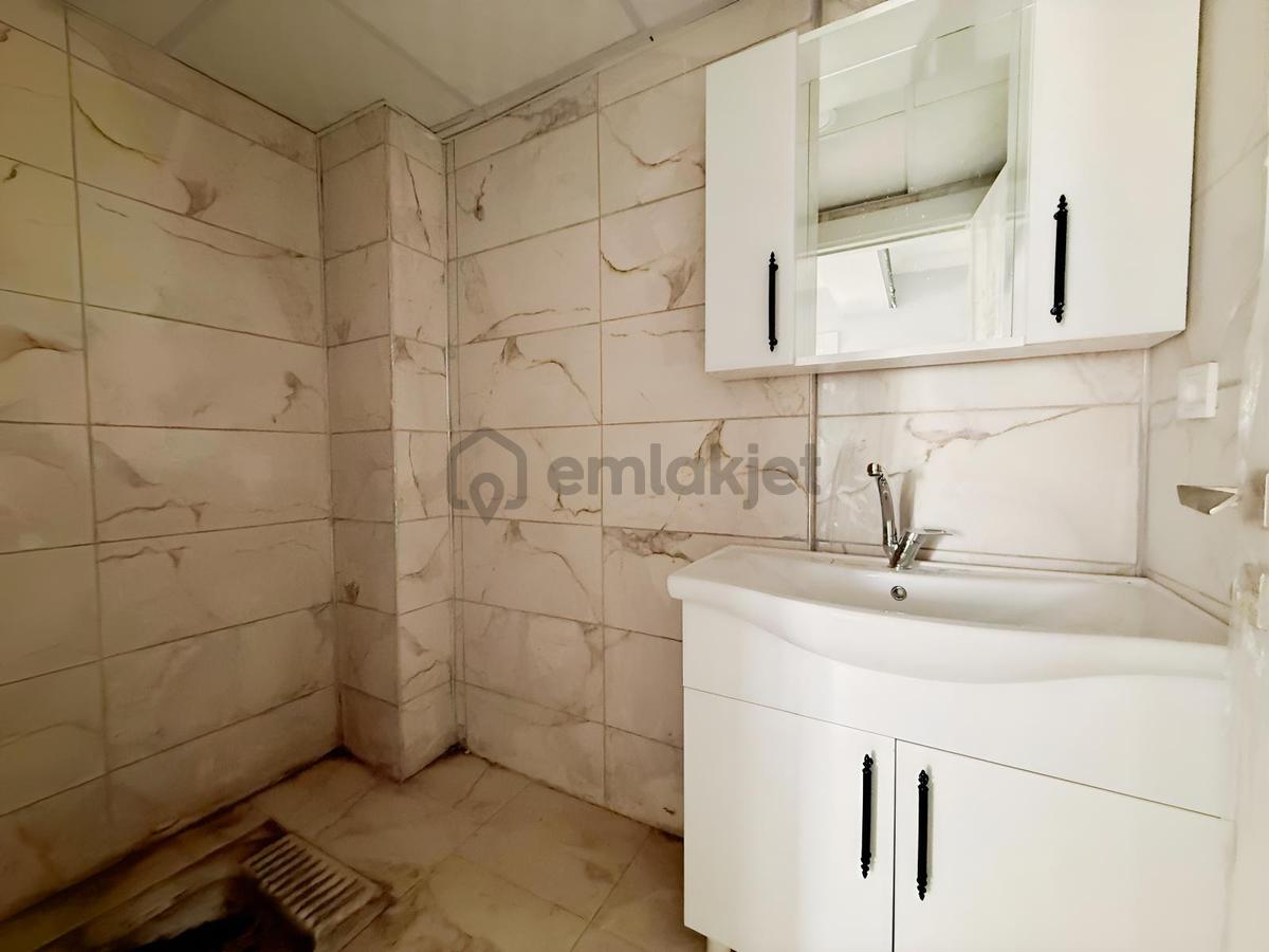 Saray Akdo Civarı Kiralık 3+1 Daire - 12
