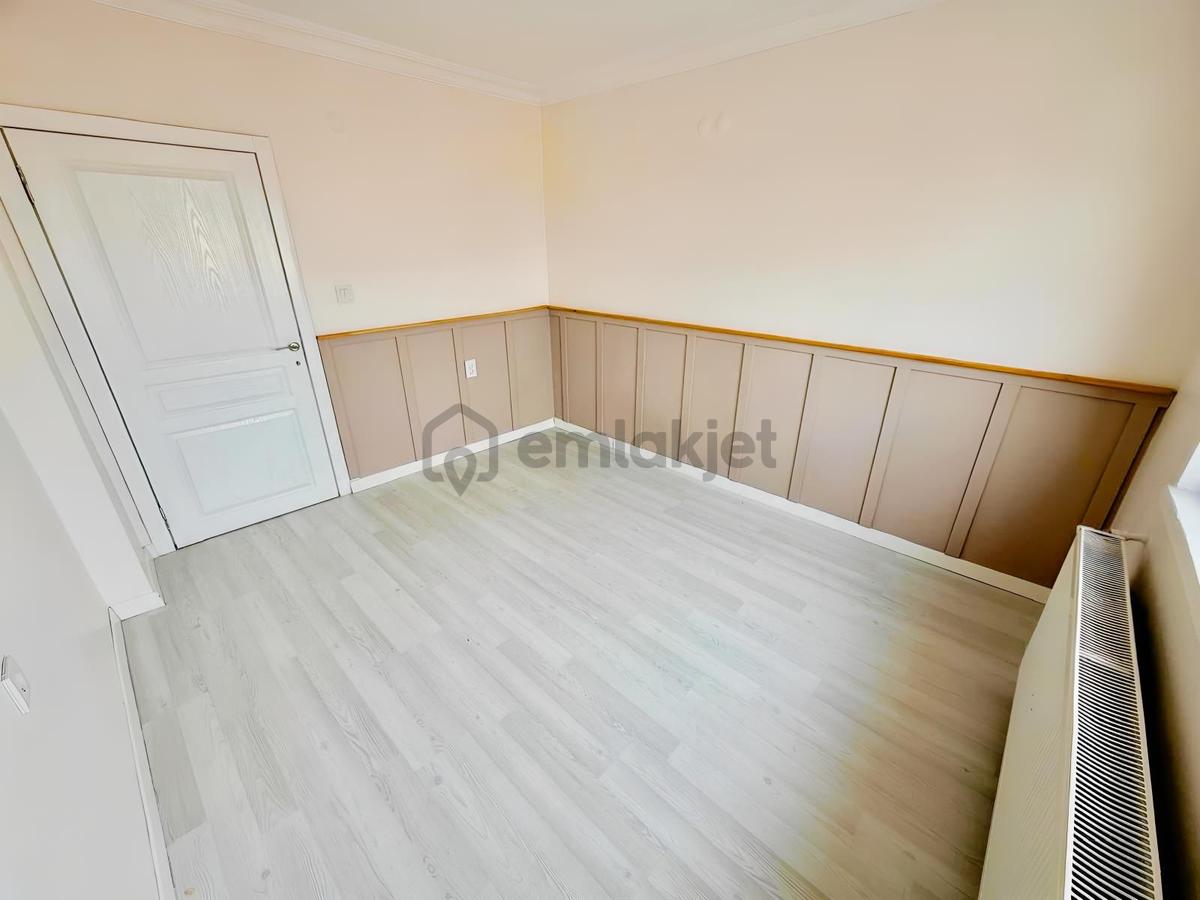 Arakat'ta Ön Cepe Kilerli Ebeveyn Banyolu 3+1 Satılık - 23