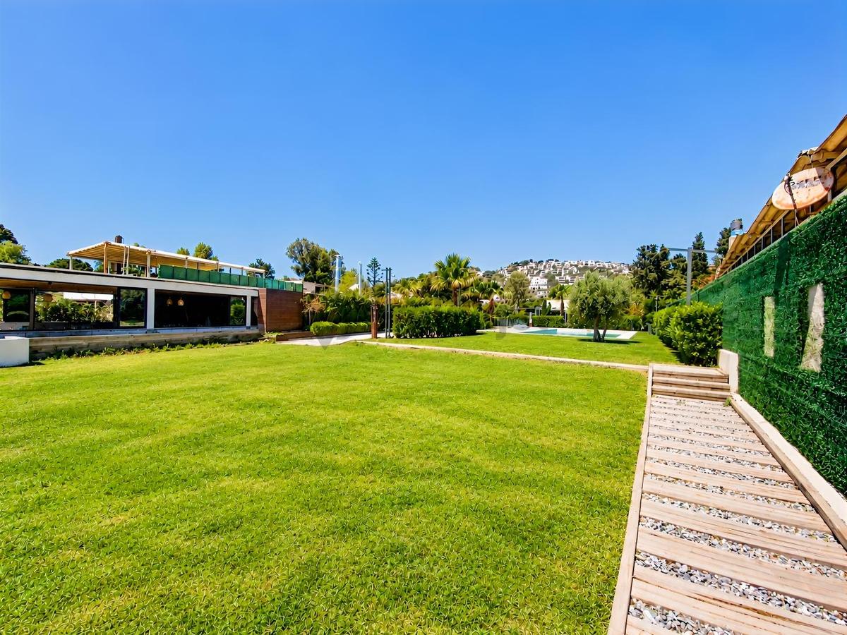 Bodrum,akyarlar'da,denize Sıfır,özel Plajlı,4+1,bahçeli,villa - 48