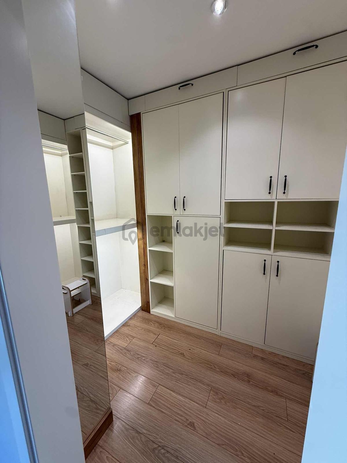 Sorgun K2 Garden Sitesinde Arakat 3+1 Daire 175m2 - 6