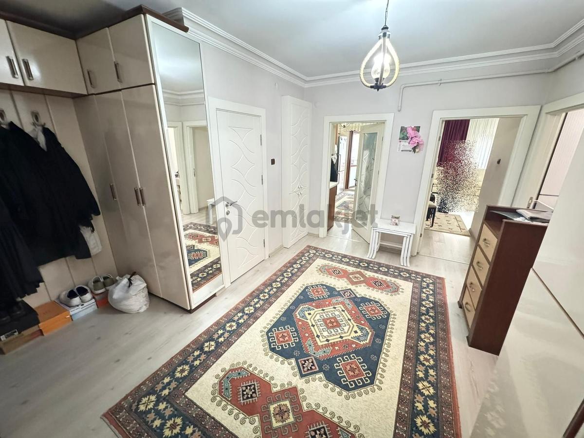 3+1 2.kat Etlik Caddesi Üzeri Ön Cephe 2 Balkon Asansörlü - 13