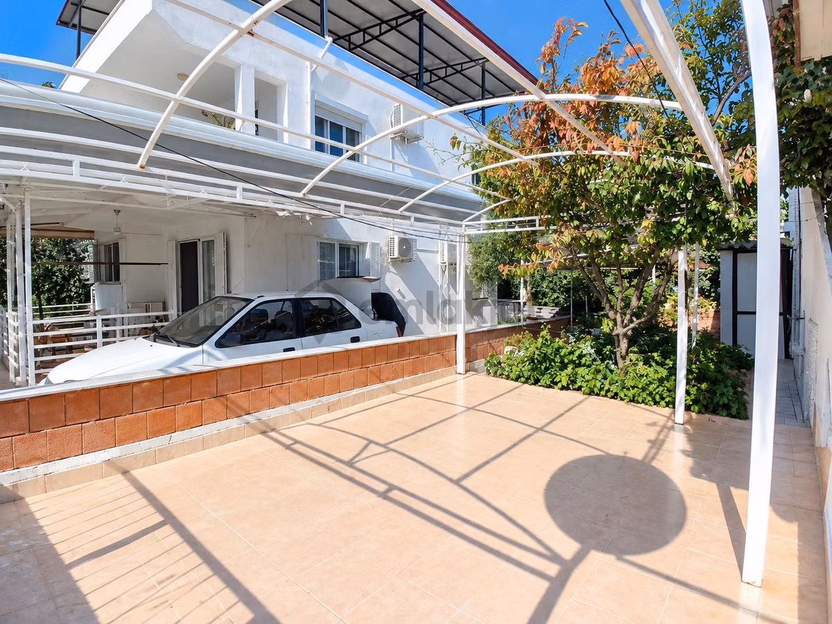 Didimde Geniş Bahçeli Tam Müstakil Villa ! - 3