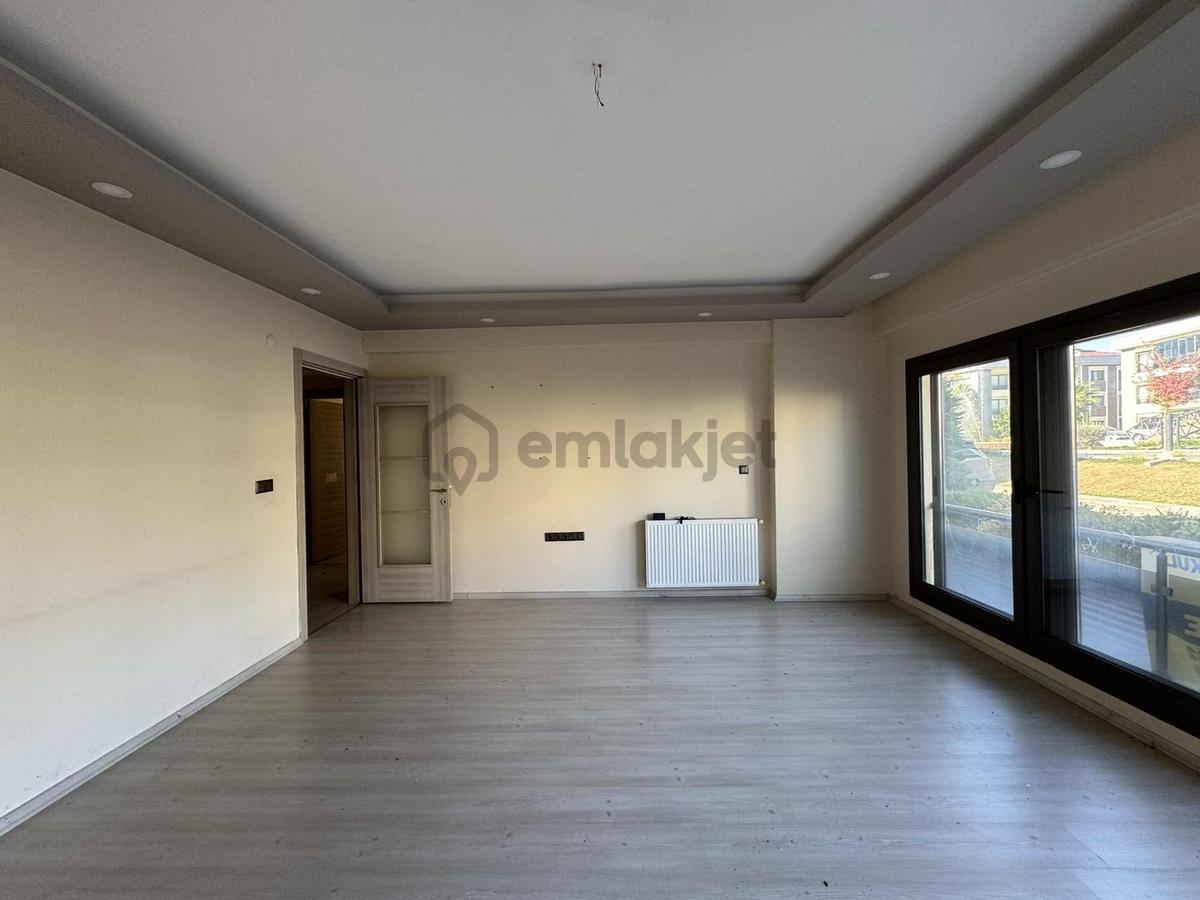 Msg'den Havuzlu & Güvenlikli Sitede - Çift Banyolu - Bahçeli 2+1 - 30