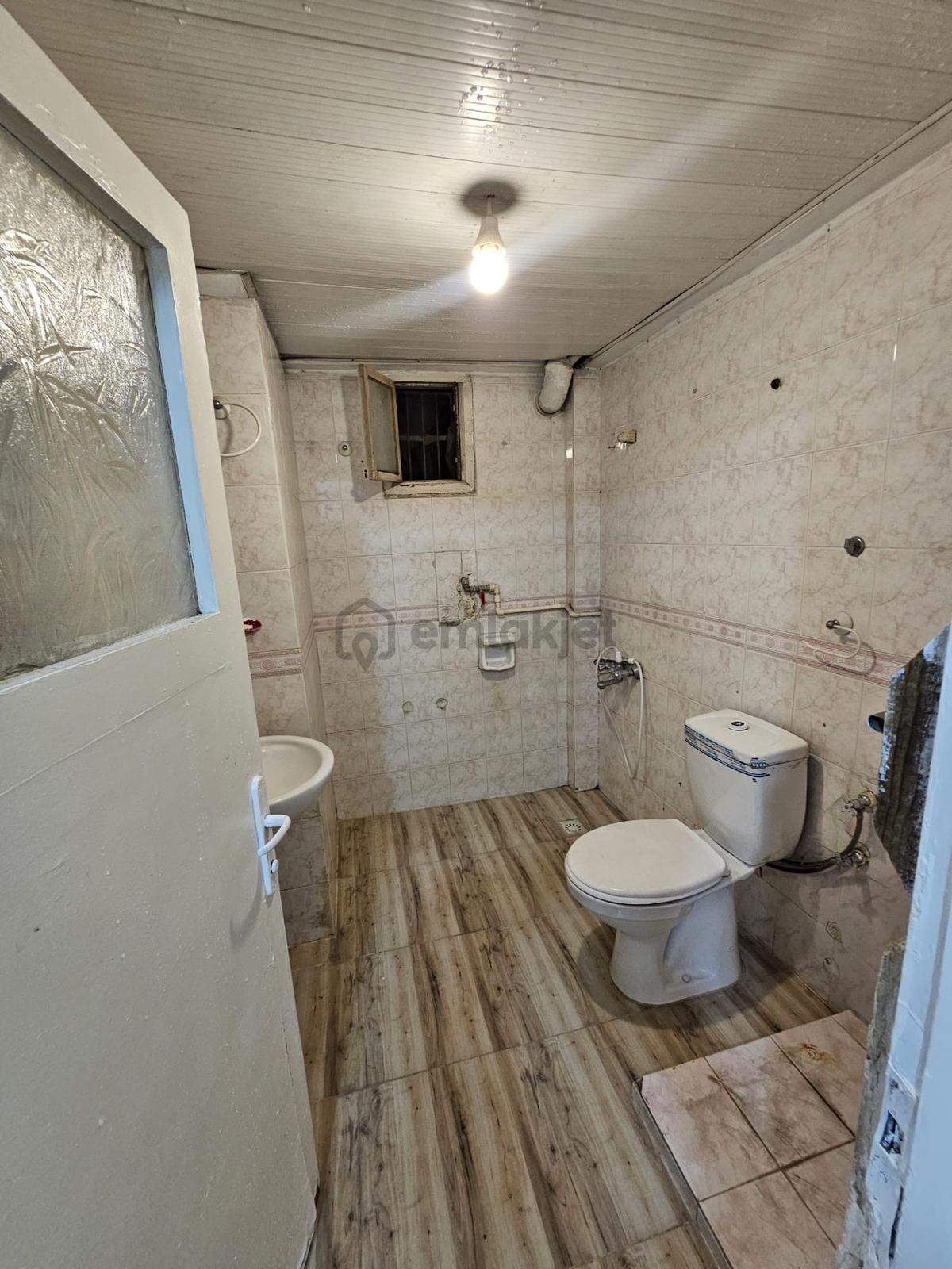 Kenan Evren Girişi 3+1 Doğalgazlı Kiralık Daire - 17