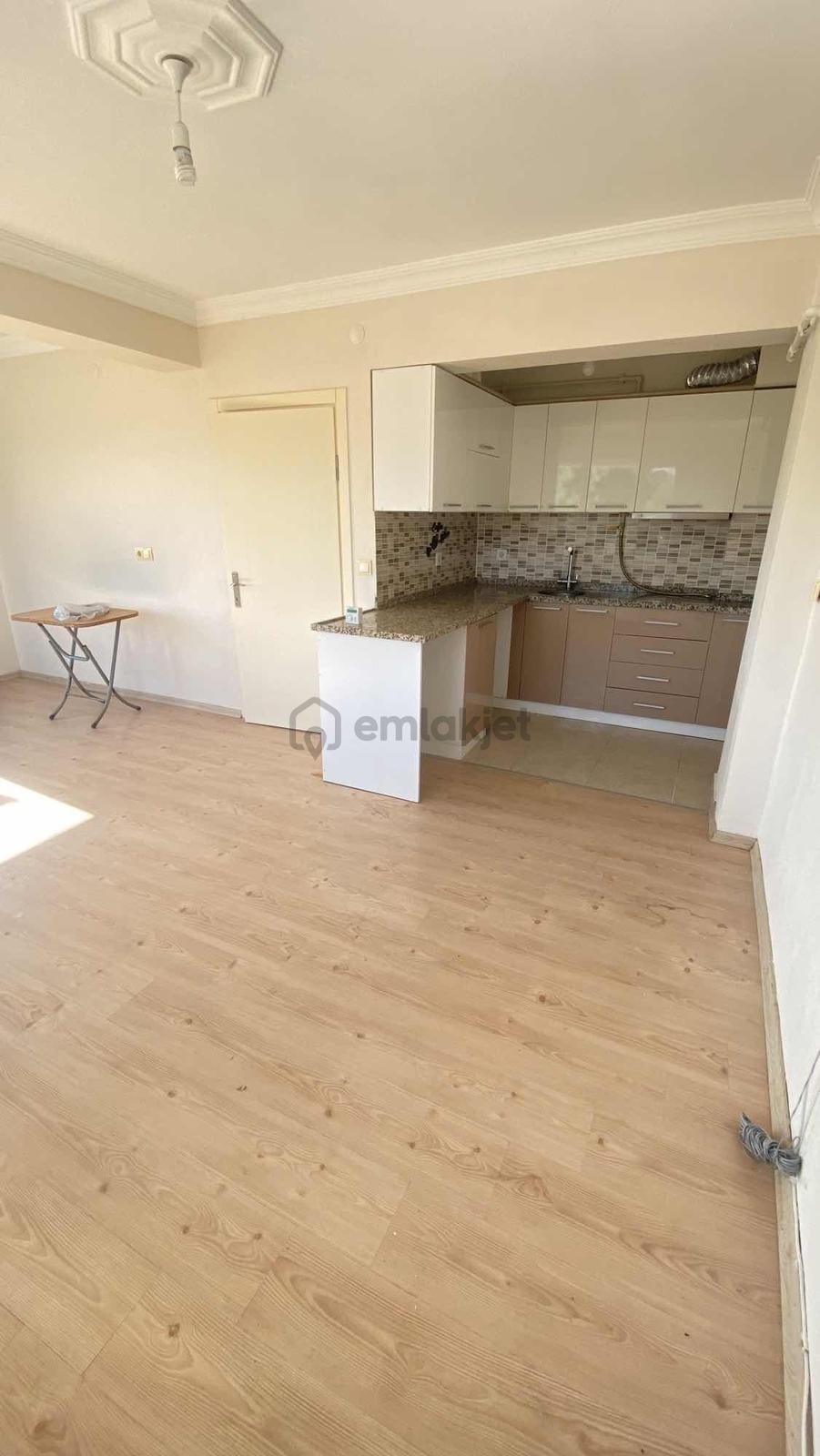 Stadyum Arkası Kiralık 2+1 Daire - 9