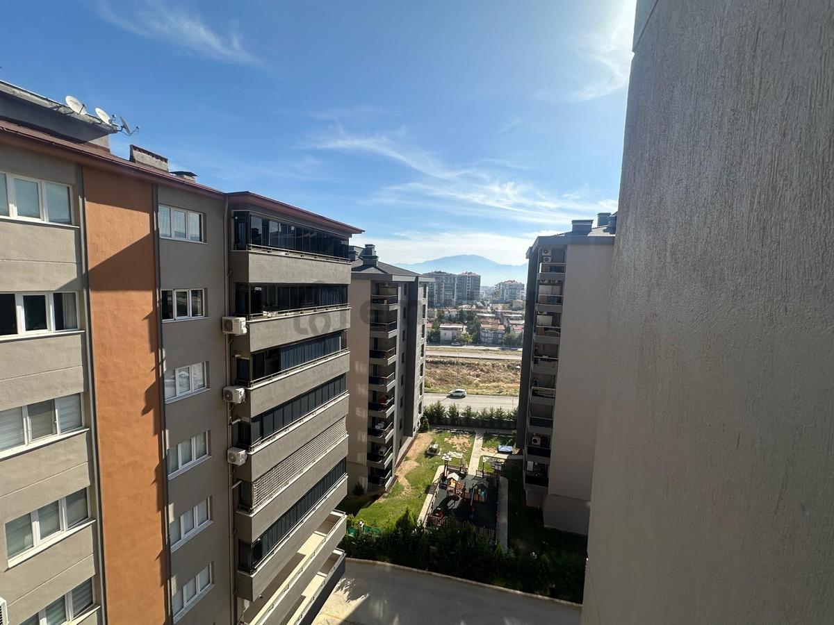 Şemikler Mahallesinde Site İçinde 3+1 Arakat Satılık Daire - 28