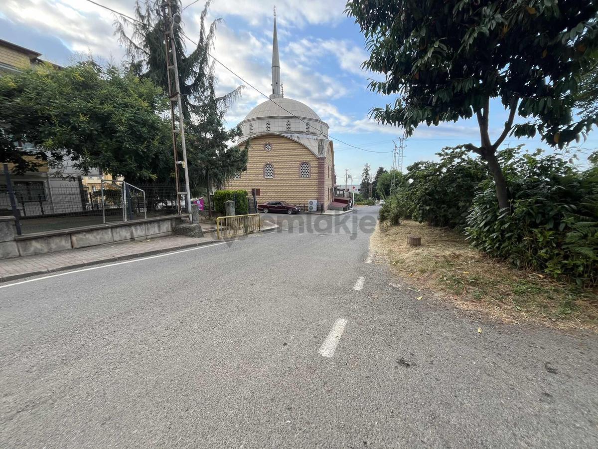 Devren Market Yurt Yanı Üniversite Üstü Acil - 15