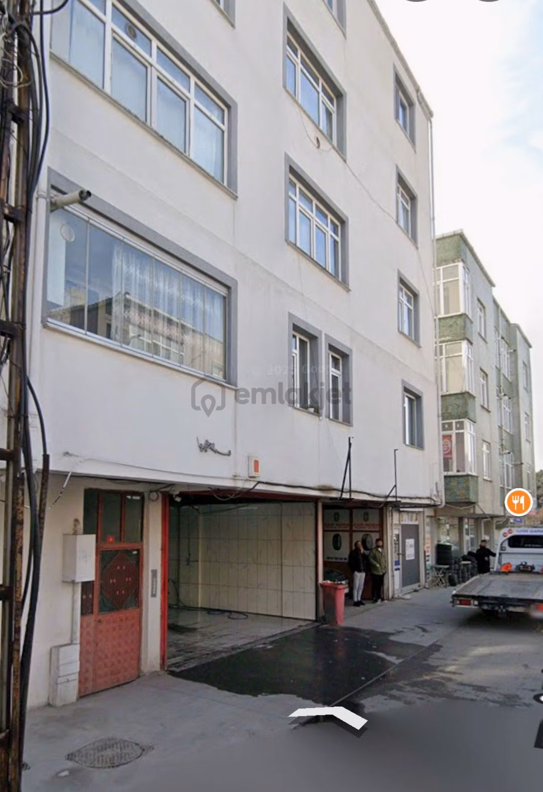 Sahibinden Bina Altı 3 Dükkan Komple Satılık