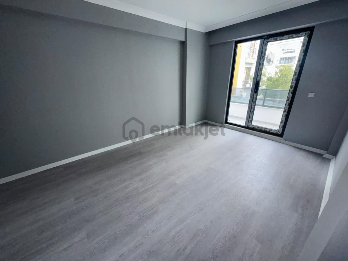 Arifiye Arif Bey Mahallesinde Satılık 4+1 Daire - 15