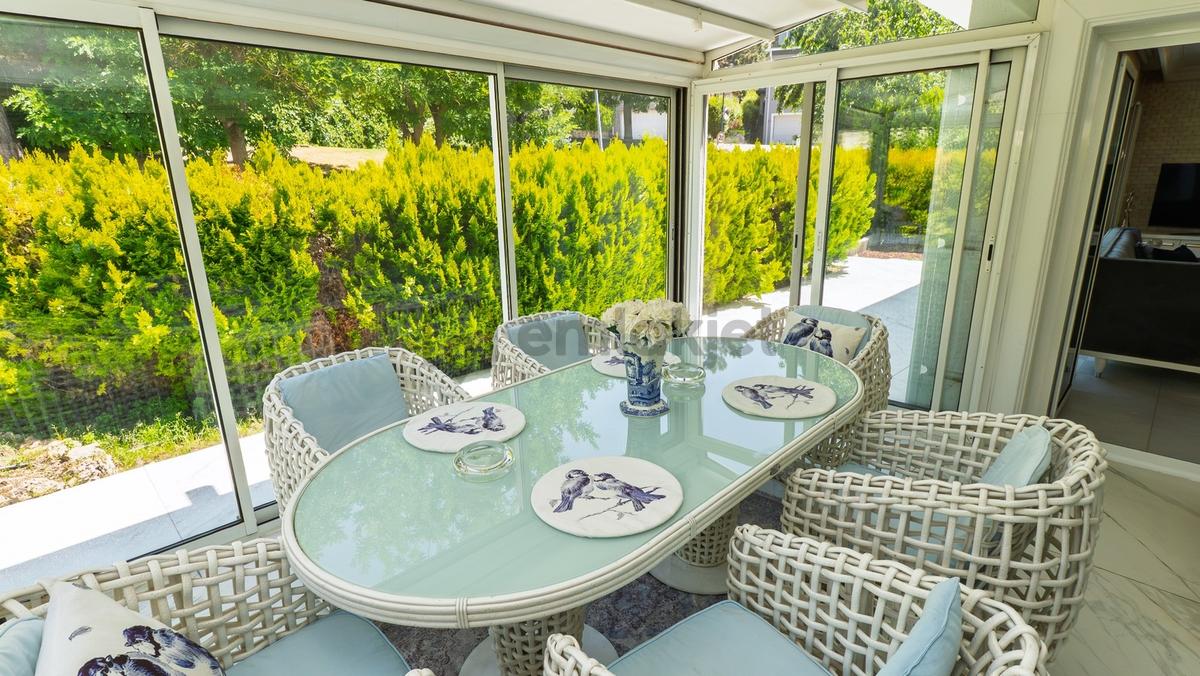 Beyler Caddesi Dostkent Sitesinde Şerefiyeli 6+2 Satılık Villa - 26