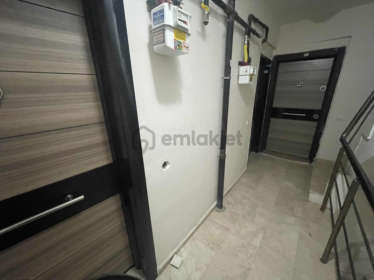 Dokuzçeşmeler Kampüs Civarı Eşyalı Ara Kat 1+1 - 17