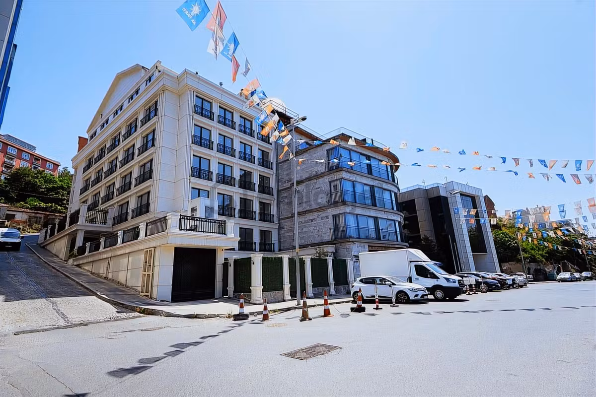 Haliç Manzaralı, Köşe Konumlu Prestijli Ticari Bina - 5