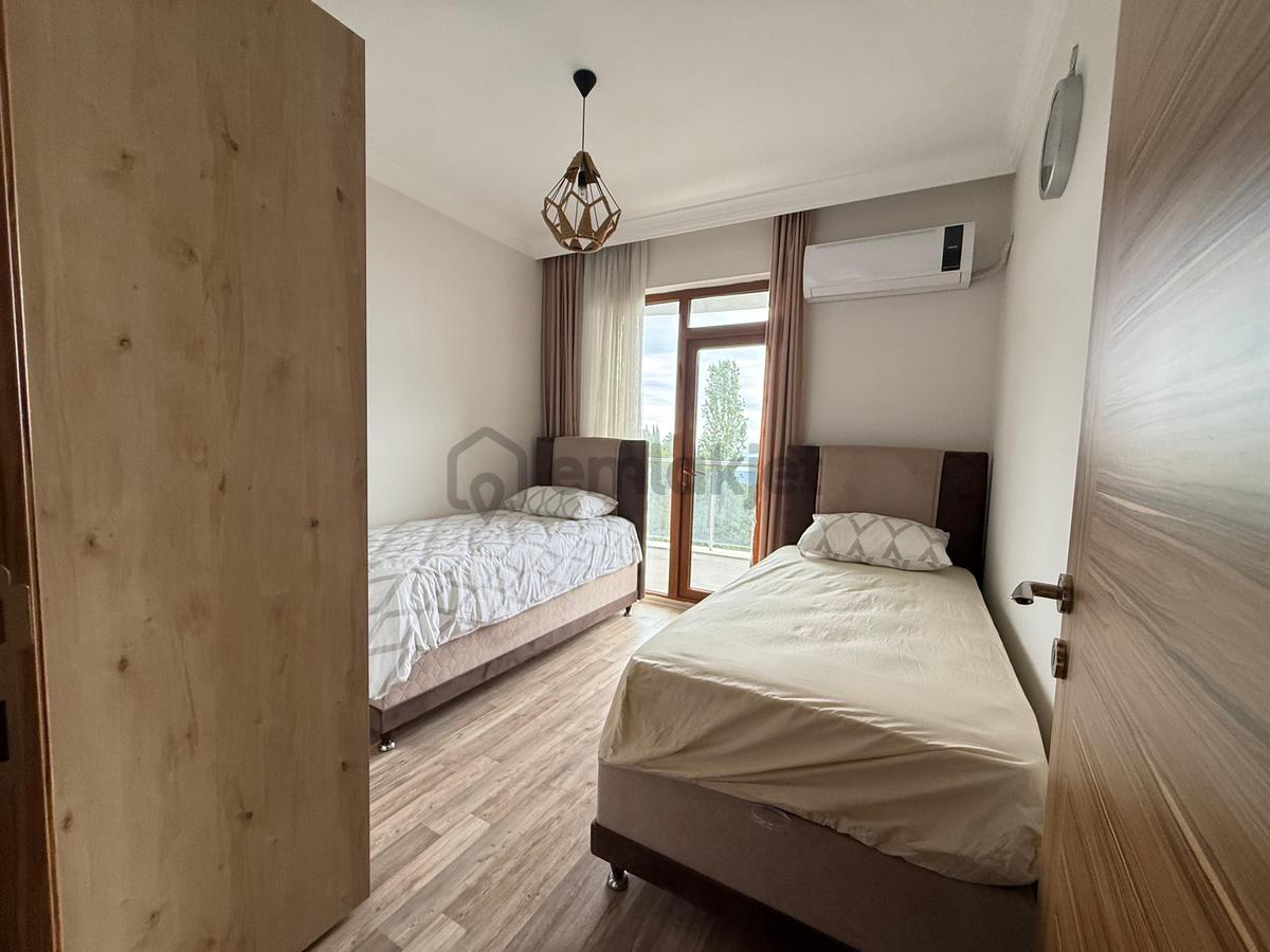 Redstone'dan Ak City 3'te Satılık Deniz Manzaralı 4+1 Daire - 14