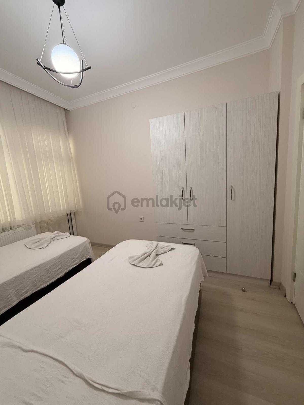 Gençlık Caddesi Üzerinde Full Yapılı Eşyalı 3+1 - 27