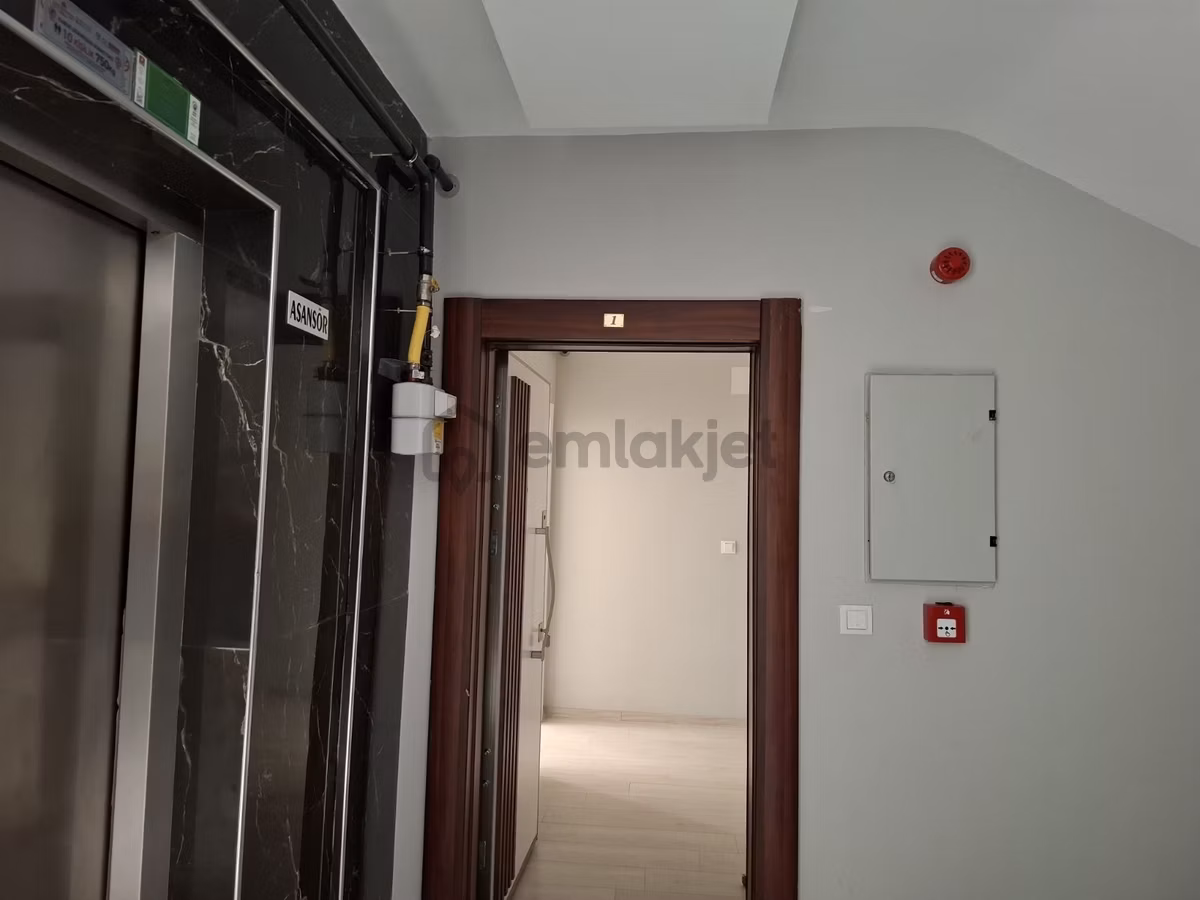 Yalıncak Mah. Kiralık 3+1 Daire - 5