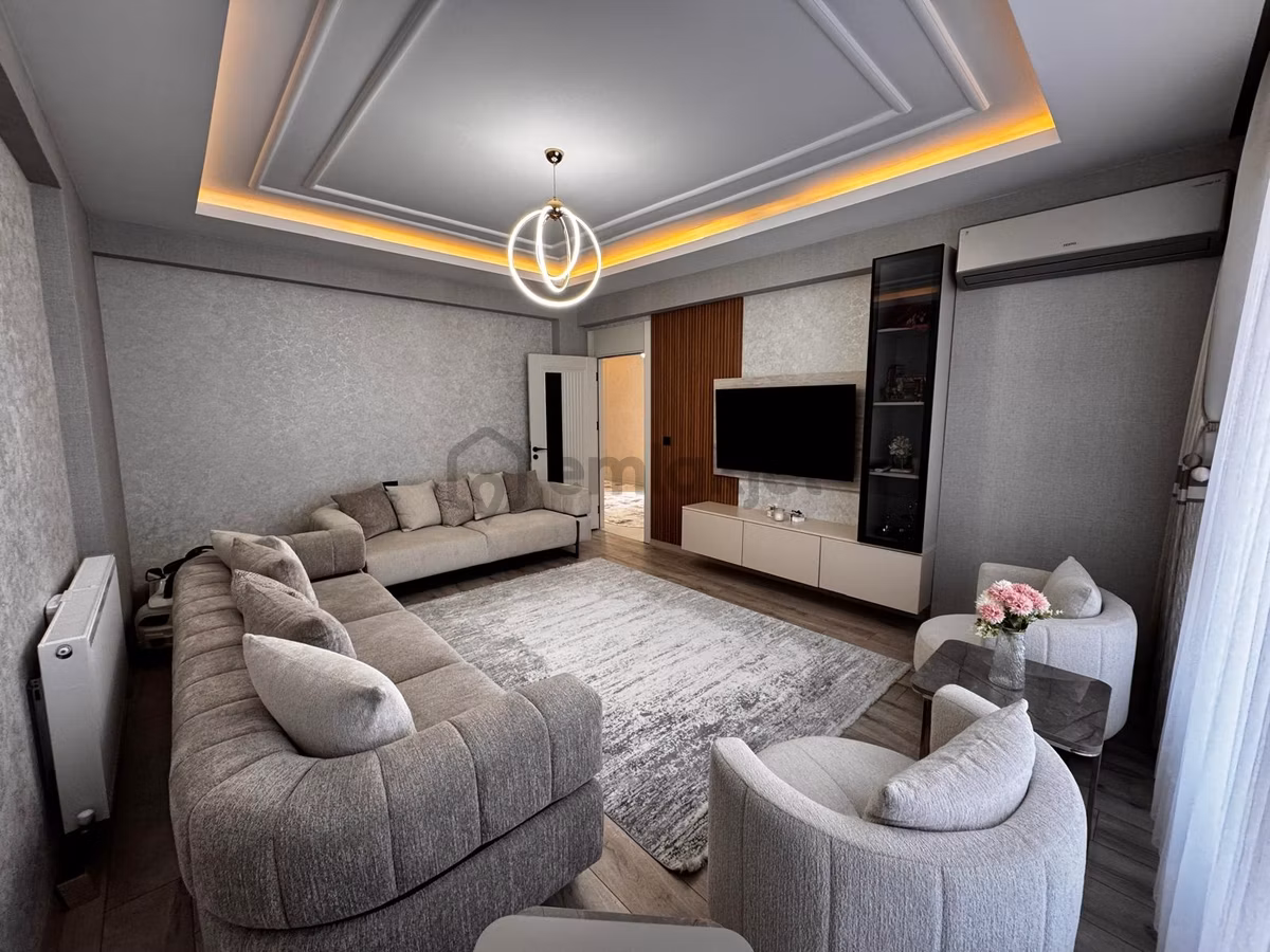 **yeni Cezaevi Karşısı Satılık 3,5+1 Daire!** - 2