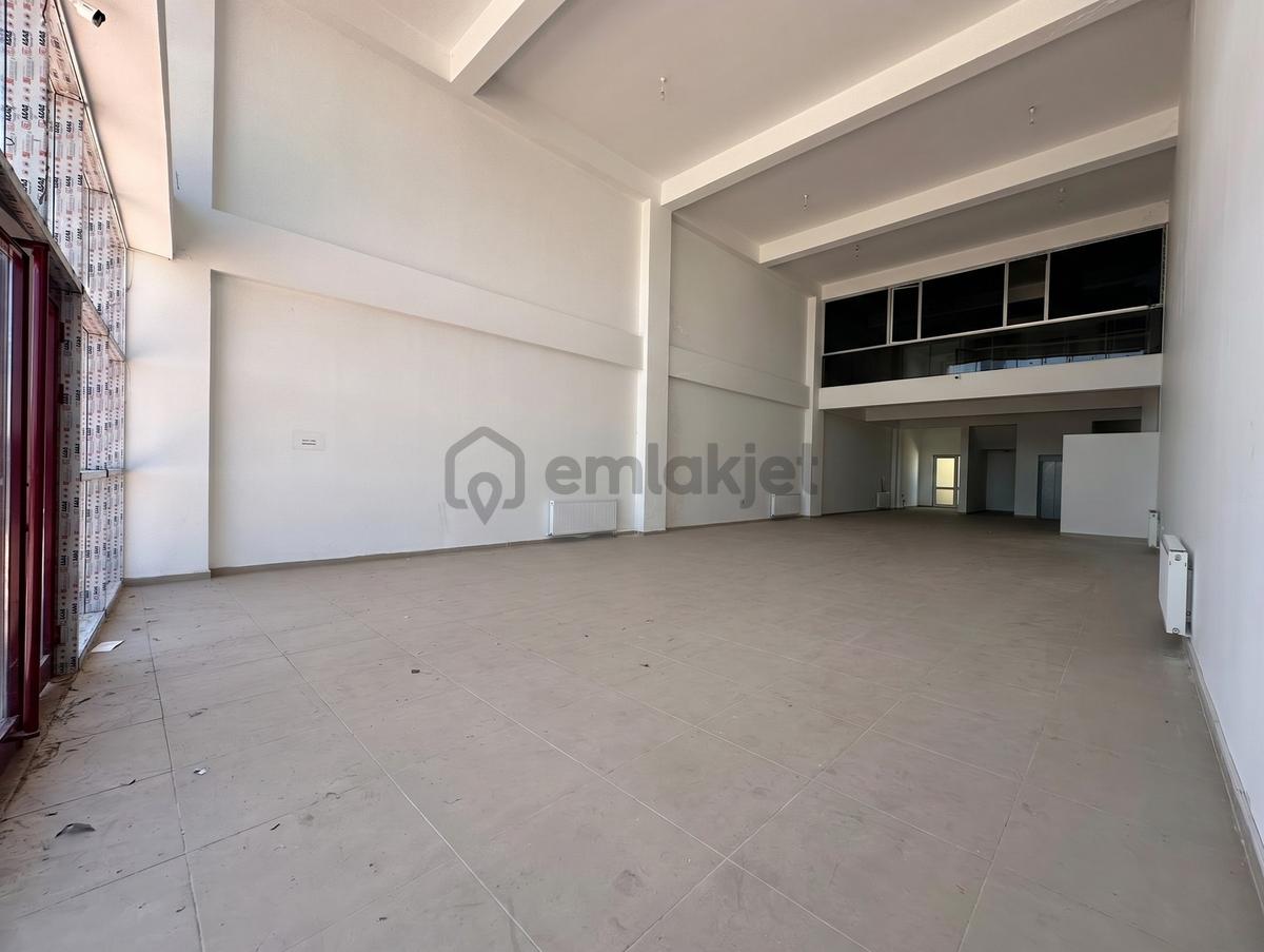 Yeni Bağlıcada Bulvar Cepheli Asansörlü Satılık Ticari - 6