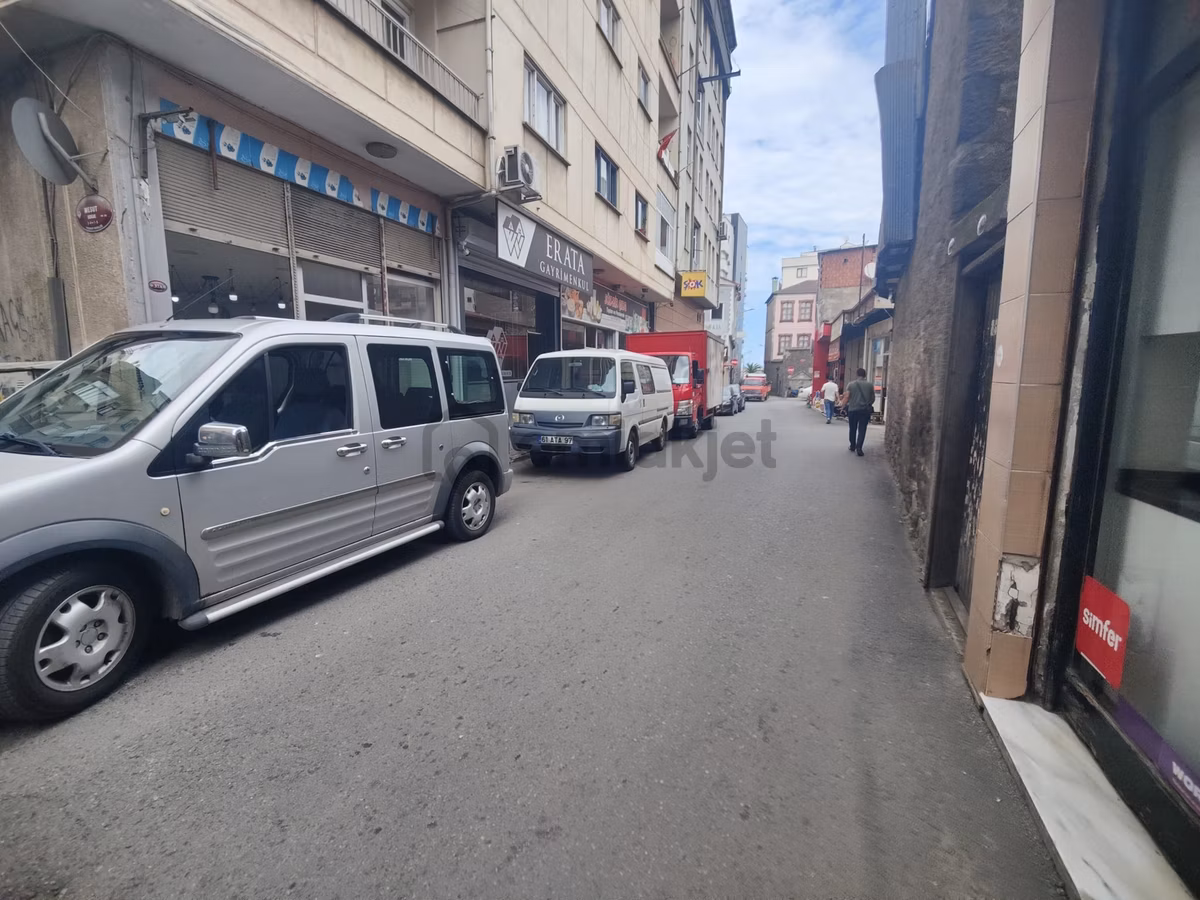 Pazarkapı Mahallesi Merkezi Konumda Satılık 2+1 Daire - 26