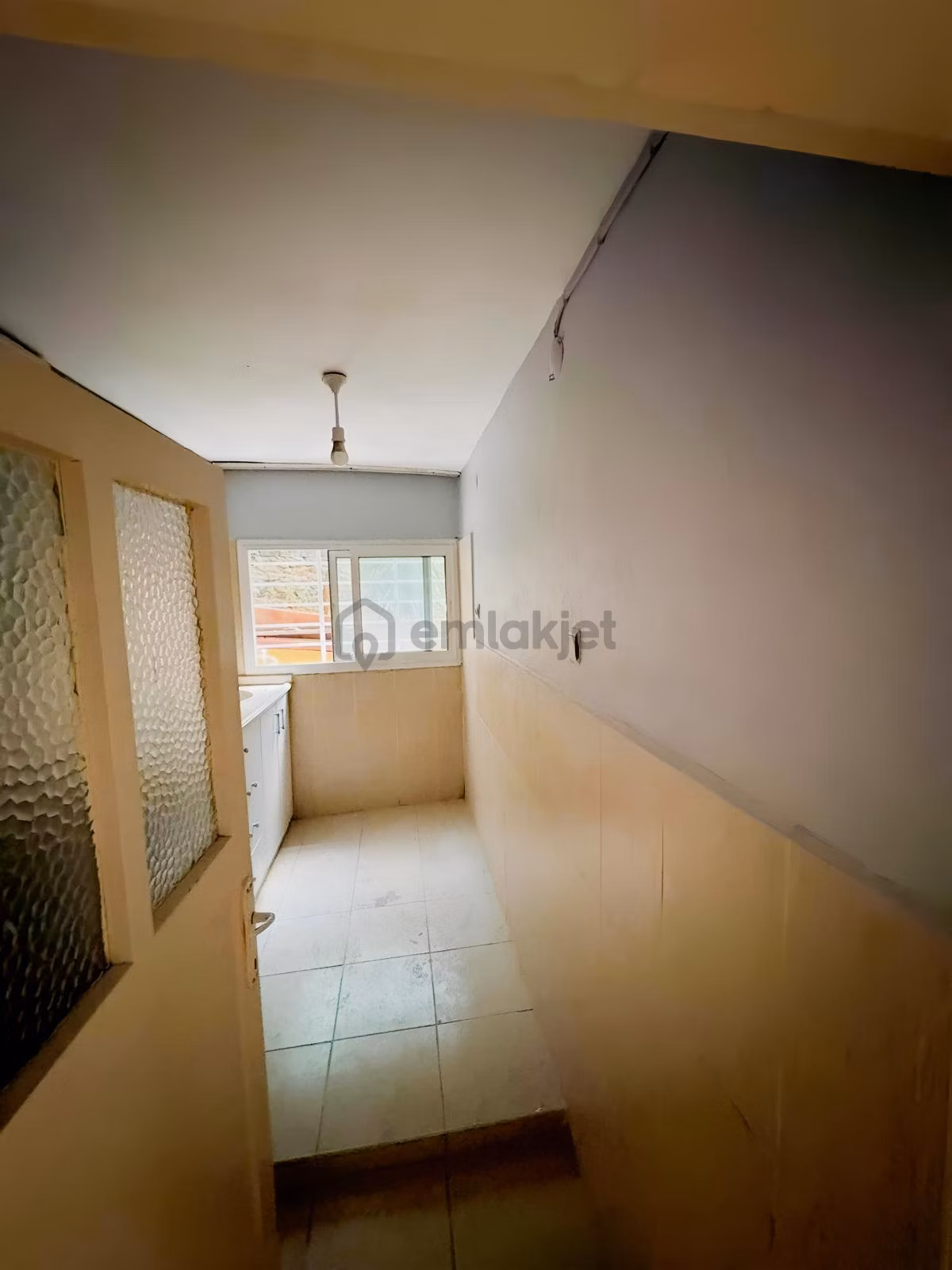 Bayraklı Alparslan Mah Kiralık 1+1 Daire - 6