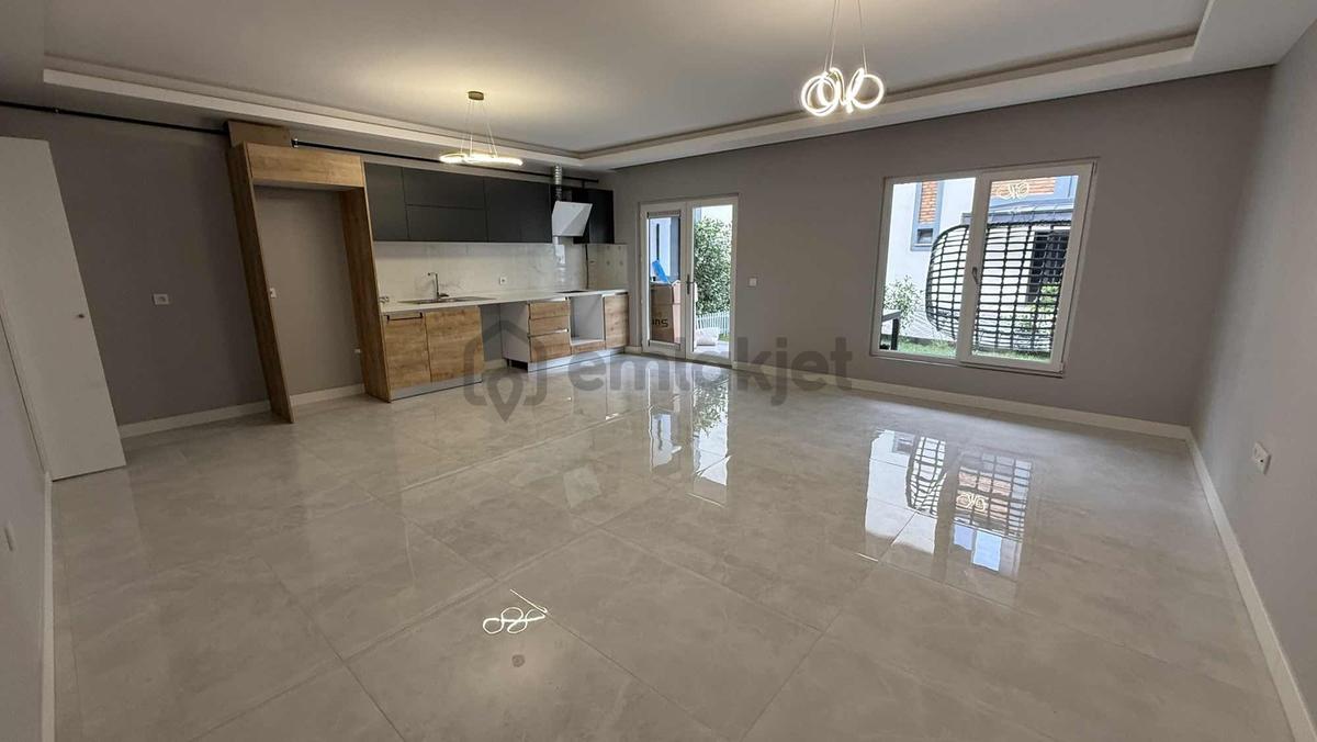 Rw Nova 'dan Üstpark Afraze Sitesi Satılık 2+1 Bahçe Dubleks - 9
