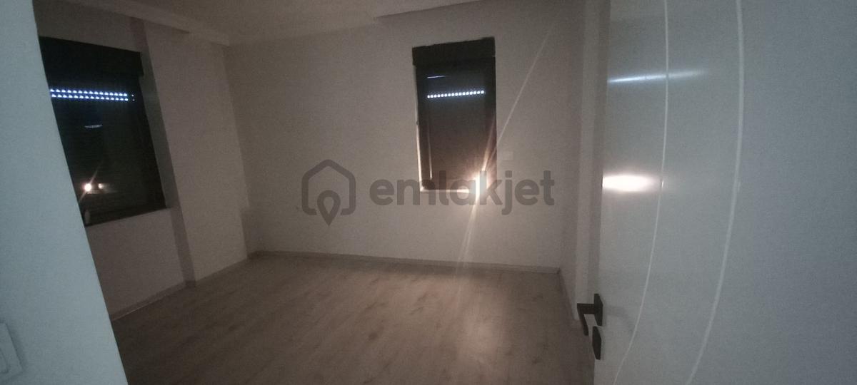 Döşemealtı Yeniköyde Giriş 1+1 Kiralık - 26