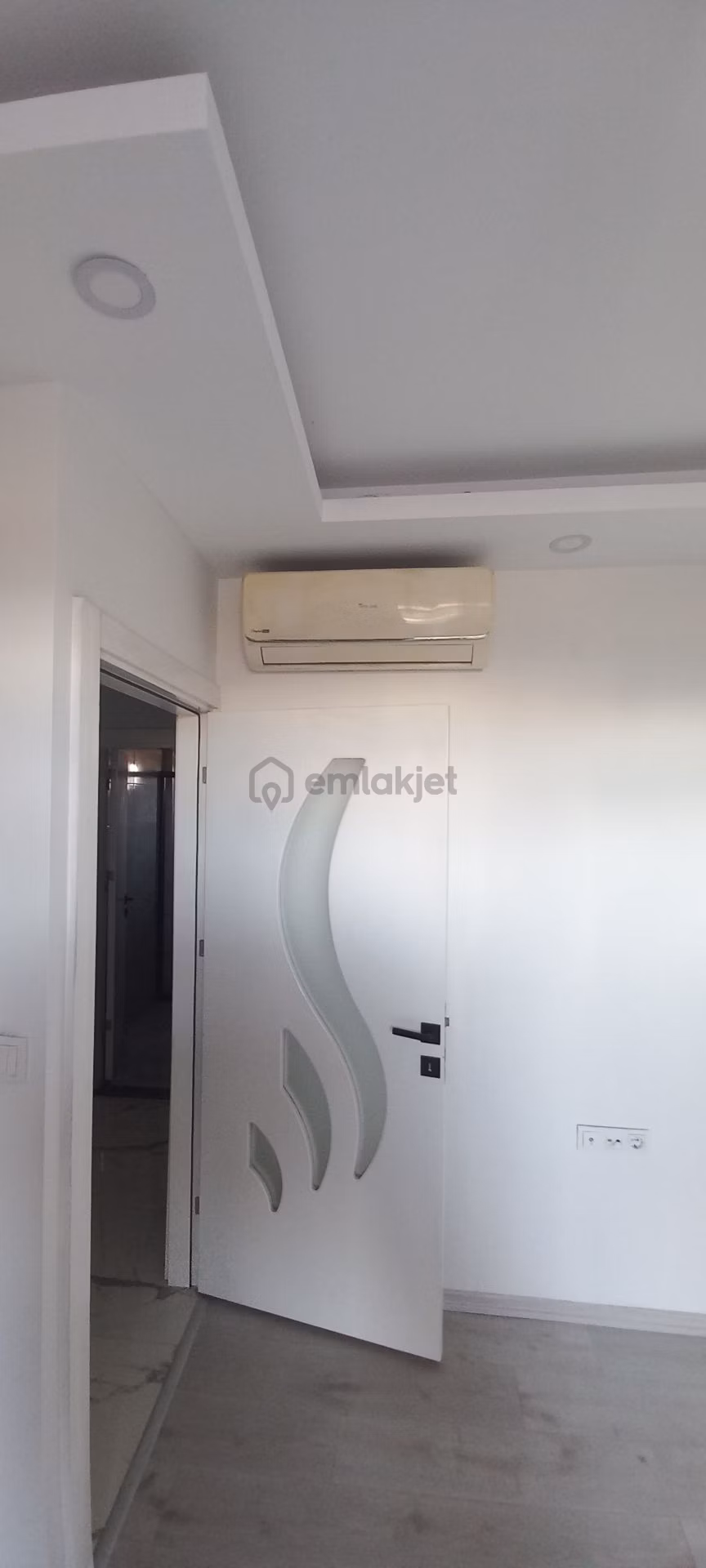 Döşemealtı Yeniköyde Giriş 1+1 Kiralık - 9