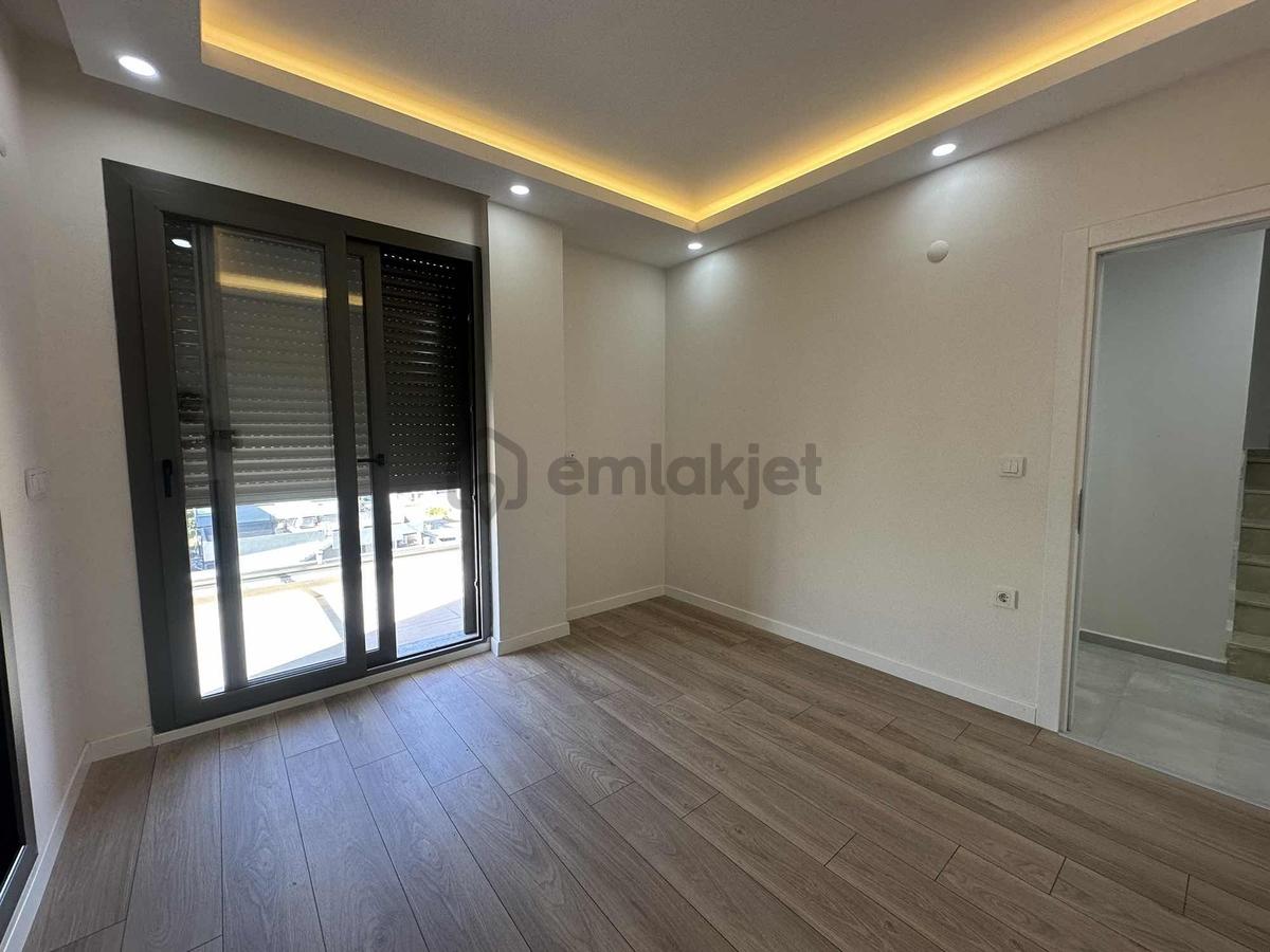 Didimde Sıfır 3+1 Lüks Deniz Manzaralı Teraslı Villa - 14