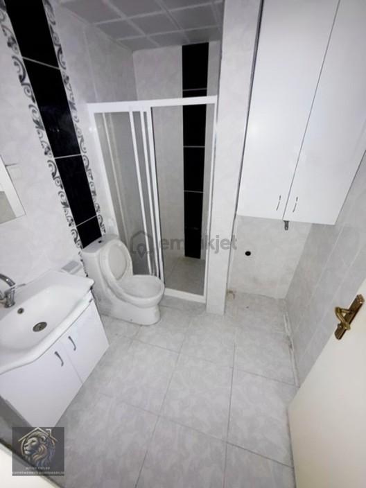 Aslan Emlak'tan Kiralık 2+1 Ara Katta Daire - 32