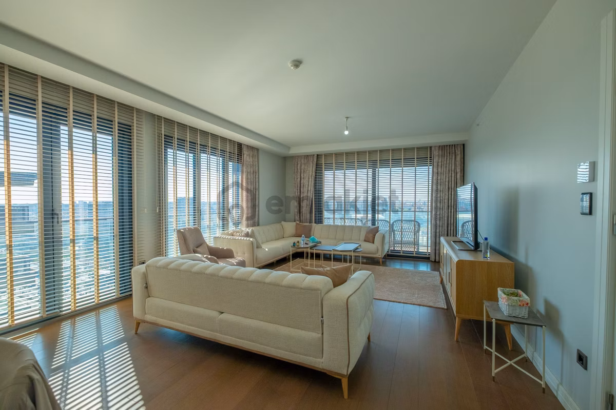 Akzirve Topkapı 29’da Full Eşyalı & Tapusu Hazır 237 M² 4+1 Daire
