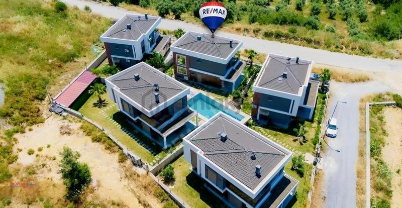 Kuşadası Soğucak 4+1 Müstakil Villa - 3
