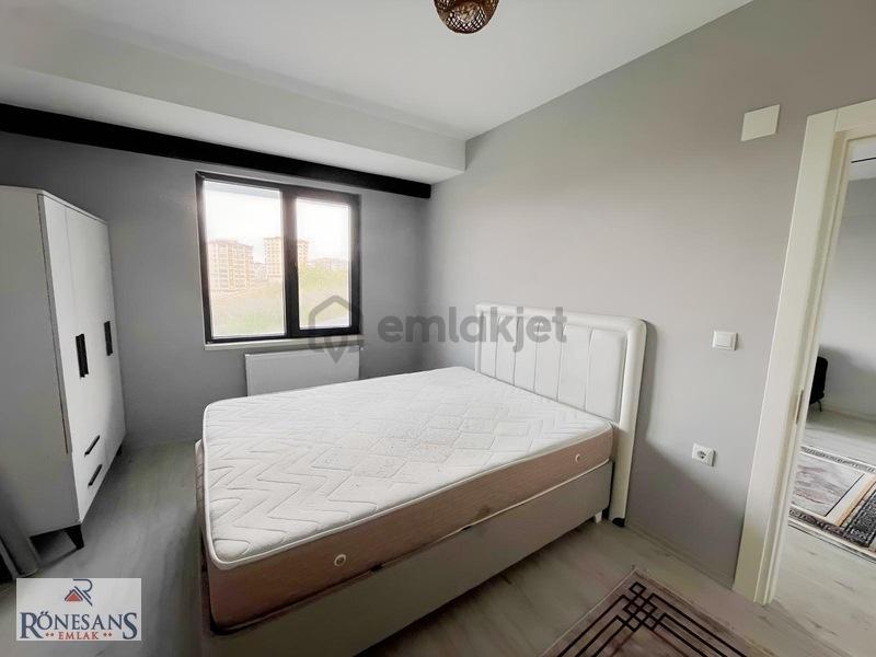 Rönesans Emlak'tan Eşyalı Kiralık 1+1 Daire - 8